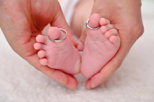 大庆怀孕肚子一边高一边低